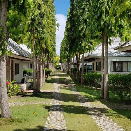 Cebu International Golf And Resort Badian Εξωτερικό φωτογραφία